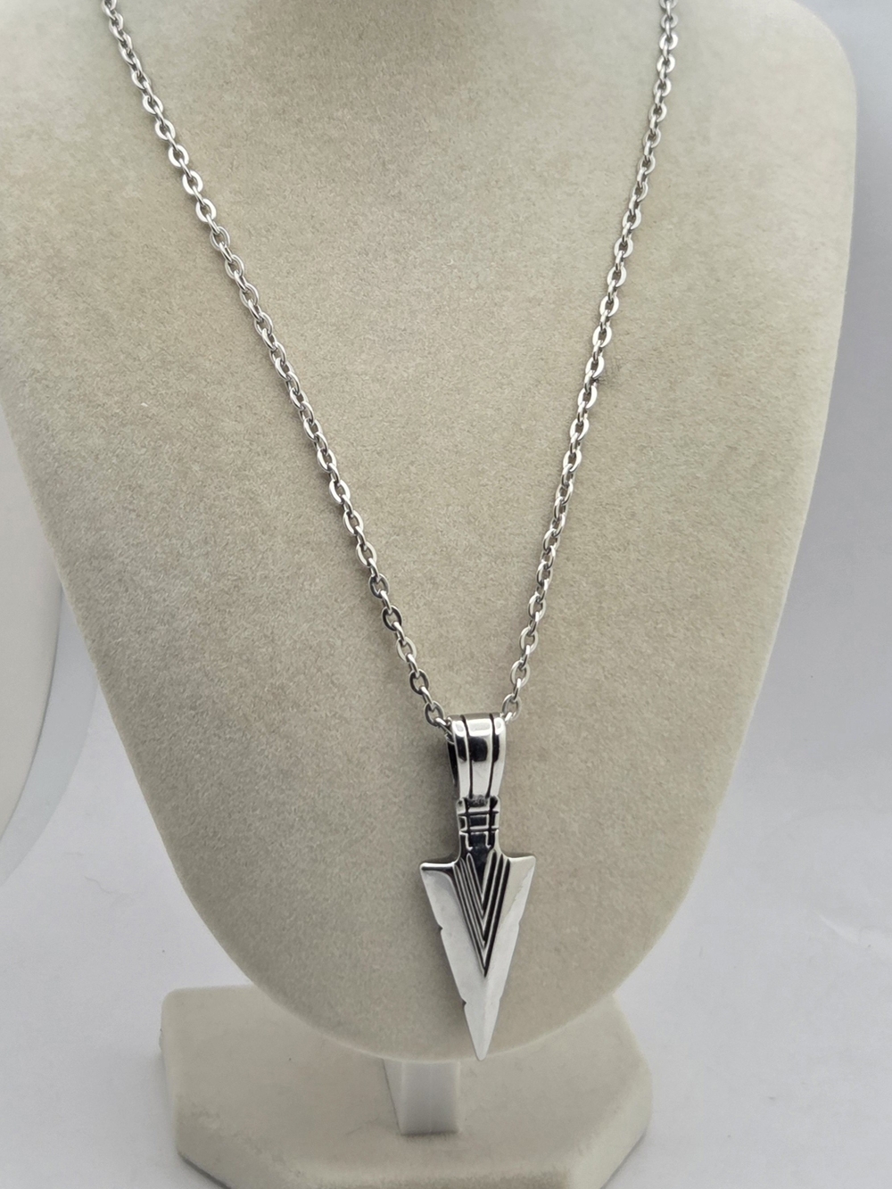 Silver Tone Arrowhead Pendant Necklace 19" Cable Chain Tribal Geometric Unisex